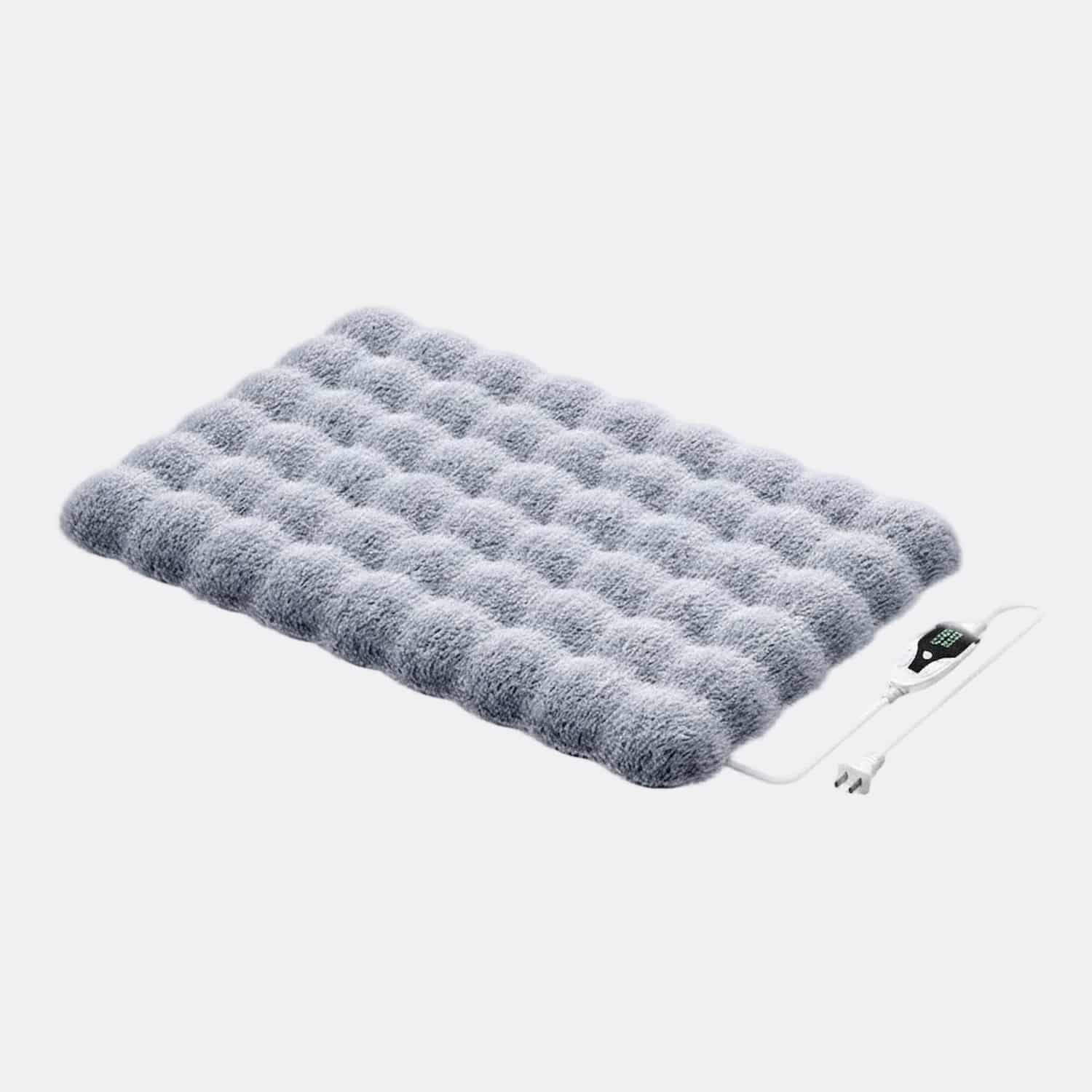 Electric pet heating mat with bubble-quilted detachable plush cover, double helix heating wire with auto overheating shutoff, digital controller, four sizes from 12x16 to 24x35 inches, for cats and dogs
